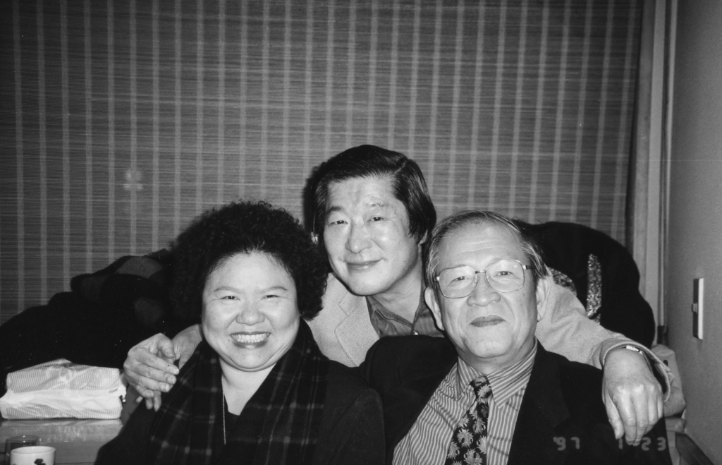 1991.01.23（左起）陳菊、宗像隆幸、黃昭堂